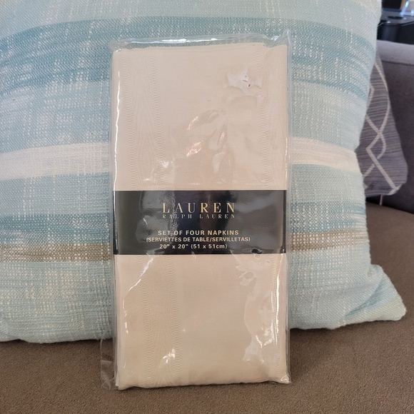 Lauren Ralph Lauren Other - Lauren Ralph Lauren Cloth Dinner Napkins Ivory 20" x  20" Set of 4